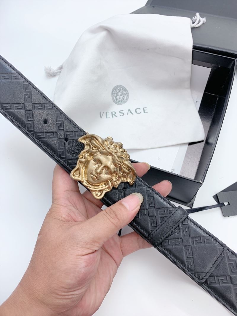 VERSACE